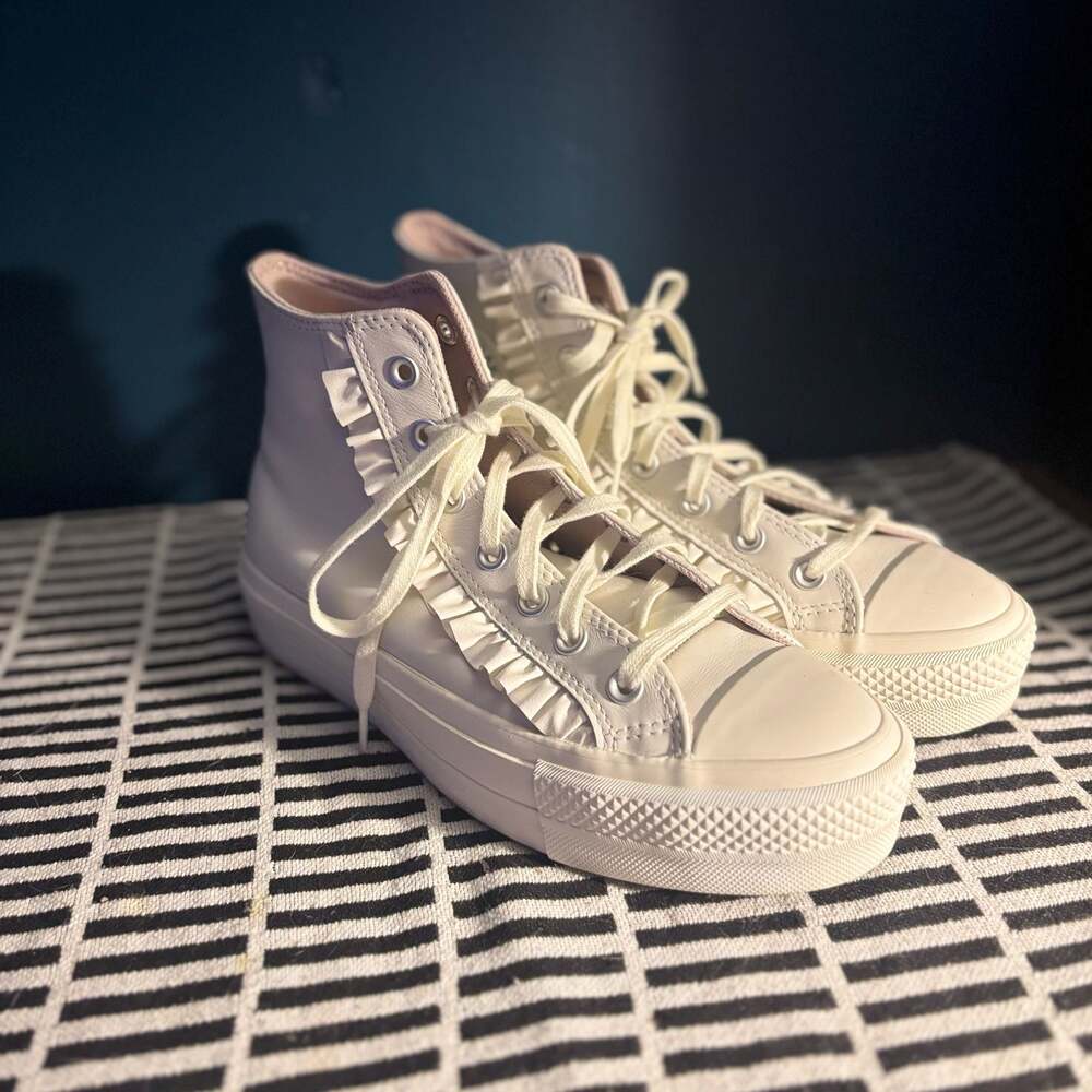 Converse Chuck Taylor All Star Lift Hi Ruffle High-Top Sneakers in White